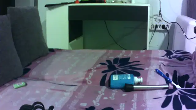 XXX chat uživo modela ilbadboy