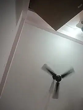 Živý XXX chat Lovely--Pihu