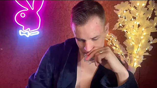 BigBabyMax Live XXX Chat