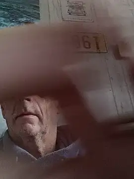 degsyjohn XXX чат на живо
