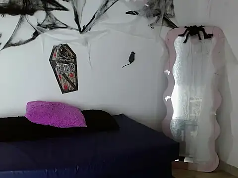Nahomifoxt's Live XXX Chat