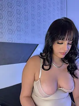 Lily_StClair's Live XXX Chat