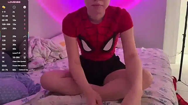 Wow_Akemi Chat XXX in diretta