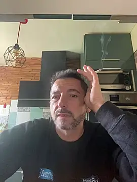 Show de daddy3945 na webcam