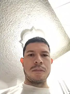 הופעת וובקאם של Sexmenfull