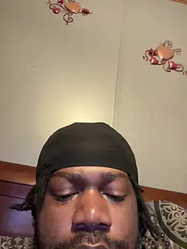 hitdaspot90's Live XXX Chat