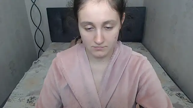 Chat +18 de Holliy_Cooper ao vivo