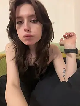 VelwetNoir Show in webcam