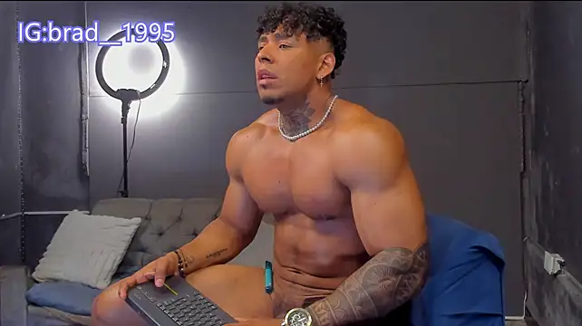 bradley_smithn Webbikameraesitys