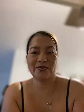 Jlo_69's Live XXX Chat