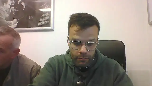 Chat +18 de FROCETTO93 ao vivo