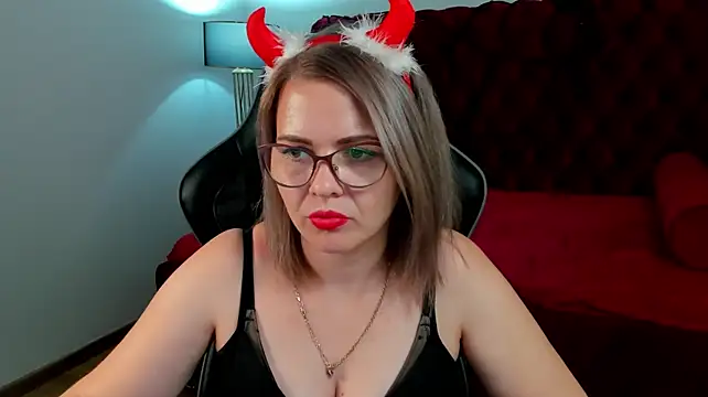AdeleRavelle's Live XXX Chat