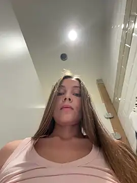 nicole111 Live XXX-Chat