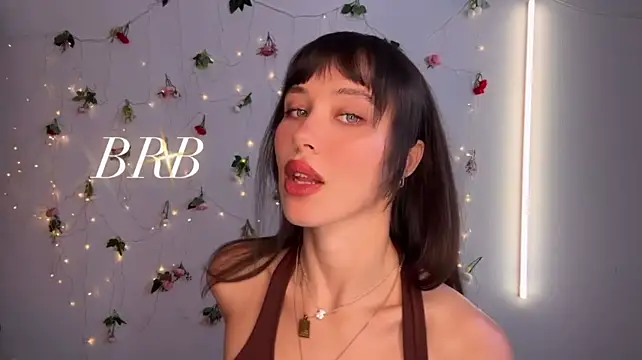 แชท XXX สดของ Black_Jenny