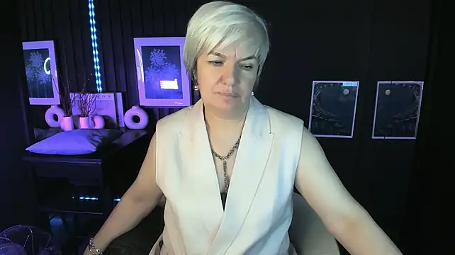 CarmenSoft's Live XXX Chat