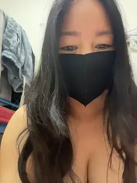 mimi2052 现场XXX聊天