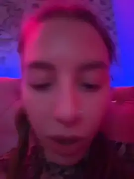 Lolya_'s Live XXX Chat