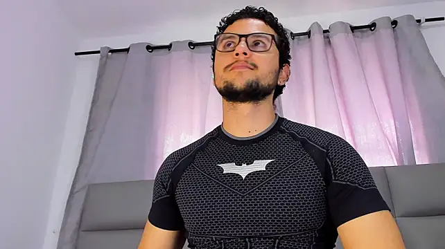 ApoloKlein Adlı Modelin Canlı XXX Sohbeti