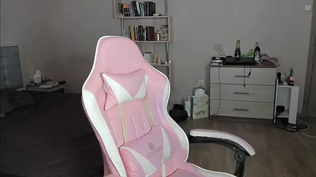 XXX chat uživo modela annabigasss