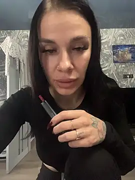 Chat +18 de Queen_of_pain ao vivo