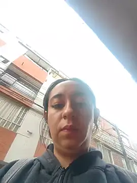 Lu_Pinkk Chat XXX in diretta