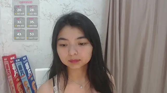 Shy_Kira's Live XXX Chat