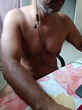 Chat +18 de morenodiscret35 ao vivo