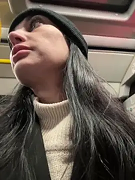 AriannaCruise 现场XXX聊天