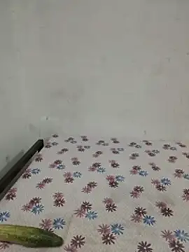Shivani_hot1's Live XXX Chat