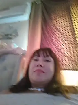 Chat +18 de SERAFIMA79 ao vivo