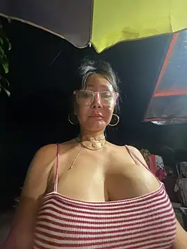 sweetieme Chat XXX in diretta