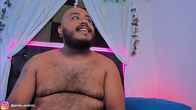 _Annie_Andrick_'s Live XXX Chat