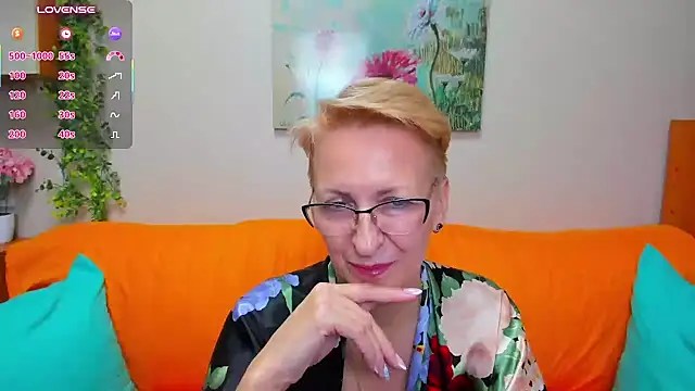 iamyourdream89's Live XXX Chat