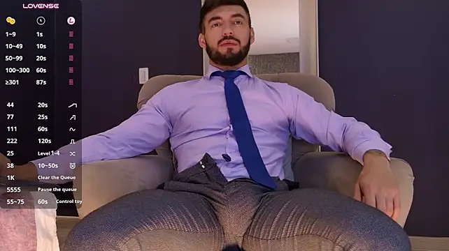 Chatroom XXX en direct de MarkWalker__