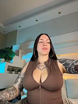 Tattitude_'s Live XXX Chat