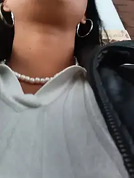 _andrea30 Chat XXX live