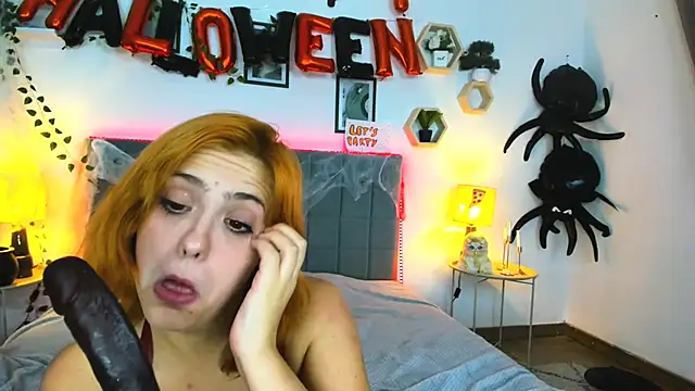 Živý XXX chat DellaRows