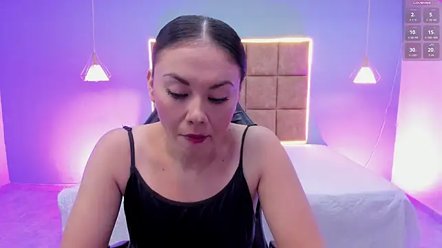 Natalia_Saenz_'s Live XXX Chat