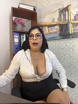 Brenda_Levine Adlı Modelin Canlı XXX Sohbeti