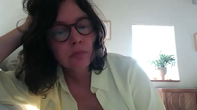 Chat +18 de Muntthee ao vivo