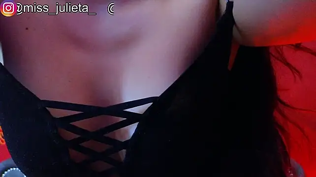 Julieta_Russell Live XXX Chat