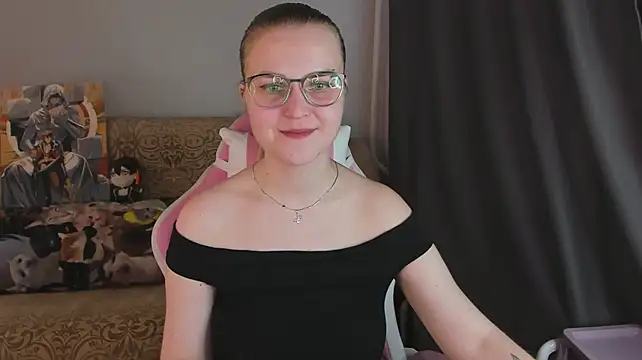 צ'אט XXX בשידור חי של MissBrightShine