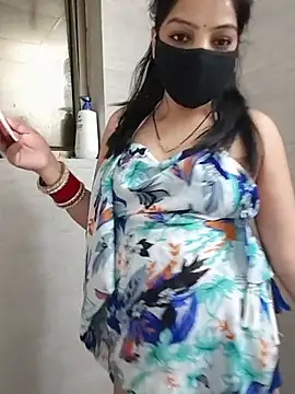 Hot_pooja2's Live XXX Chat
