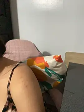 -CLARAMommy- 现场XXX聊天