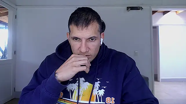 Shane_Clay Live XXX-Chat