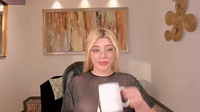 MadisonKane Adlı Modelin Canlı XXX Sohbeti