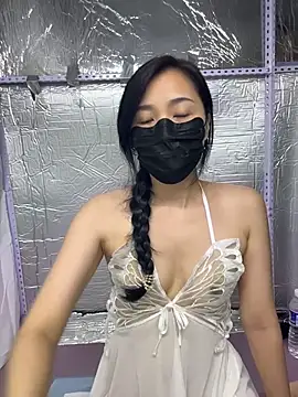Nini_11 – Live XXX-chat