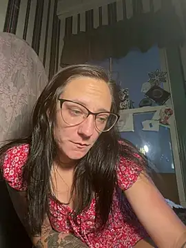 xnaomifox Adlı Modelin Canlı XXX Sohbeti