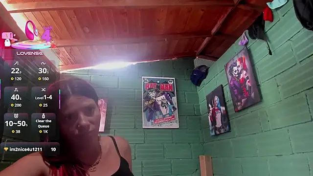 Chat +18 de DanaaRey ao vivo