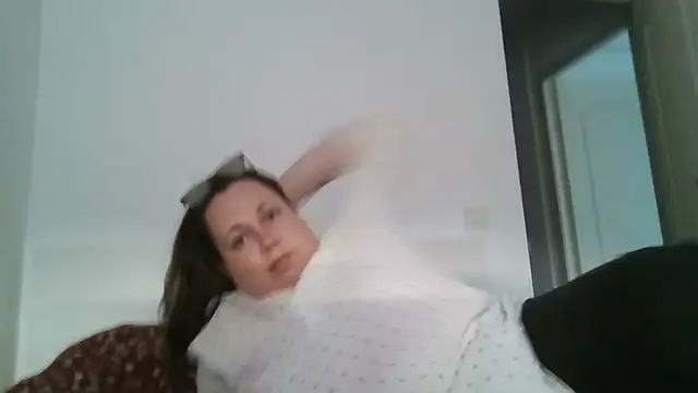 Chat +18 de WendyRhoades ao vivo